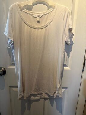 Athleta Cloudlight Stratus II Top Tee Shirt White Size Large
